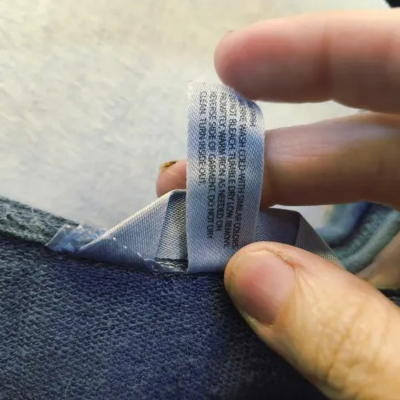 Soma Womens SZ Large Distressed Blue Hoodie Zip Front Raw Hems Relaxed Fit - Picture 7 of 8